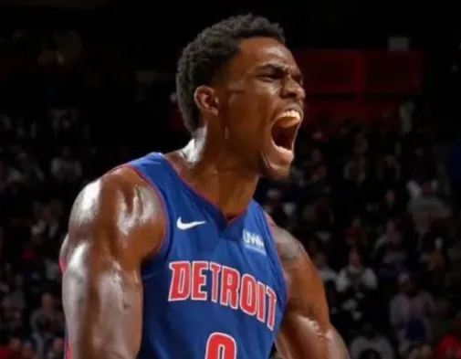 KAIYUNAPP-活塞记者：杰伦-杜伦因右膝酸痛本场比赛不会回归